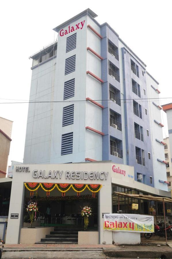 Hotel Galaxy Residency Васаи Экстерьер фото